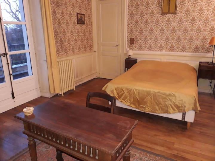 Manoir Des Etrichets Bed & Breakfast Saint-Saturnin  Luaran gambar